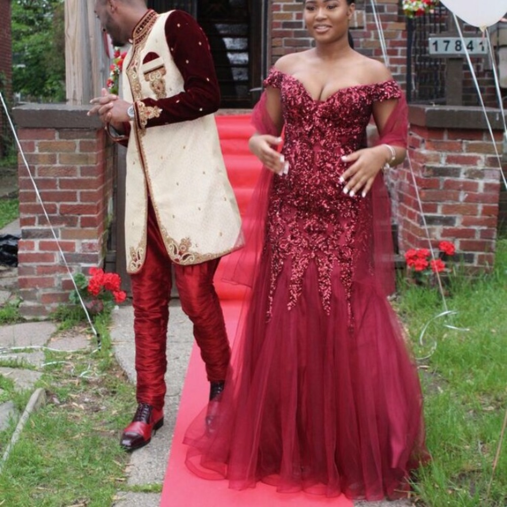 Prom dress